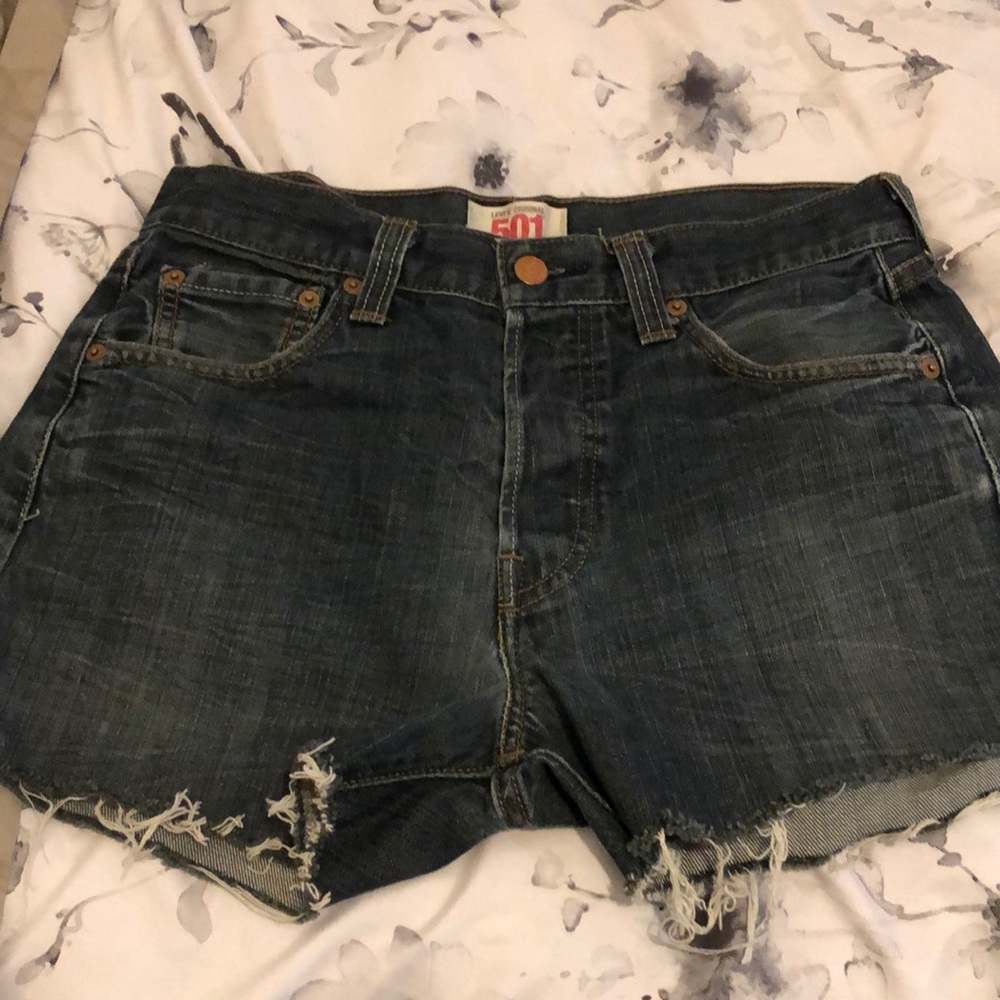 Levi’s shorts